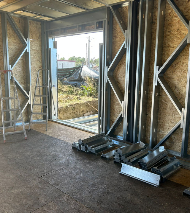 WhatsApp Image 2025-10-24 at 15.37.403.jpeg